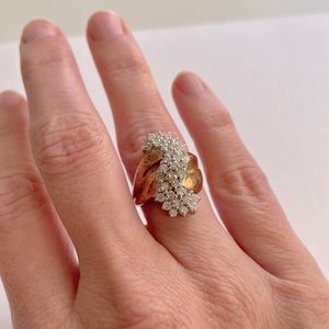 Diamond Ring. 1 carat diamond total. 10 karat gold.